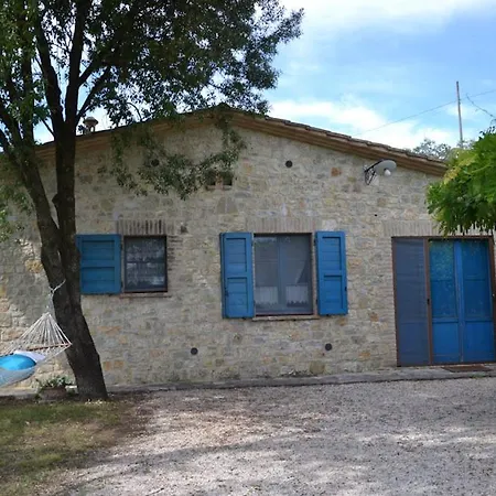Villa Sleeps 6 With Pool Air Con And Wifi Toscella
