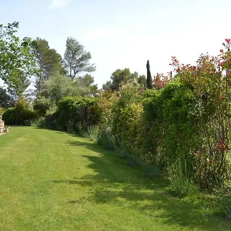 Sleeps 6 With Pool Air Con And Wifi Villa Toscella